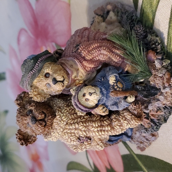 Boyd's bears and friends family